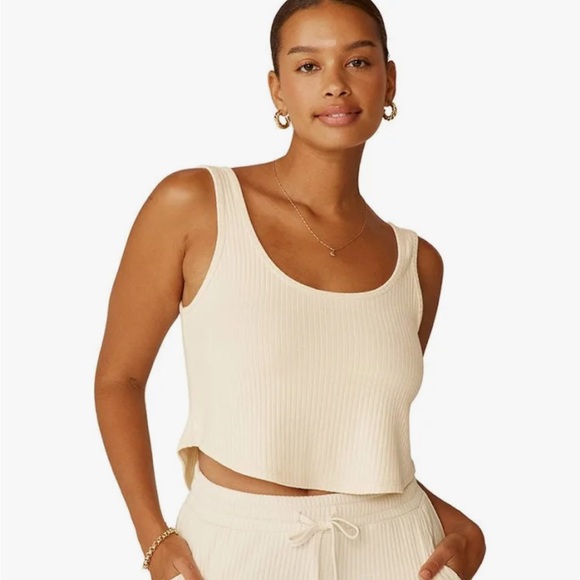 Beyond Yoga Tops - Beyond Yoga Women Medium Wide Knit Ribbed Well Traveled Tank‎ Cream